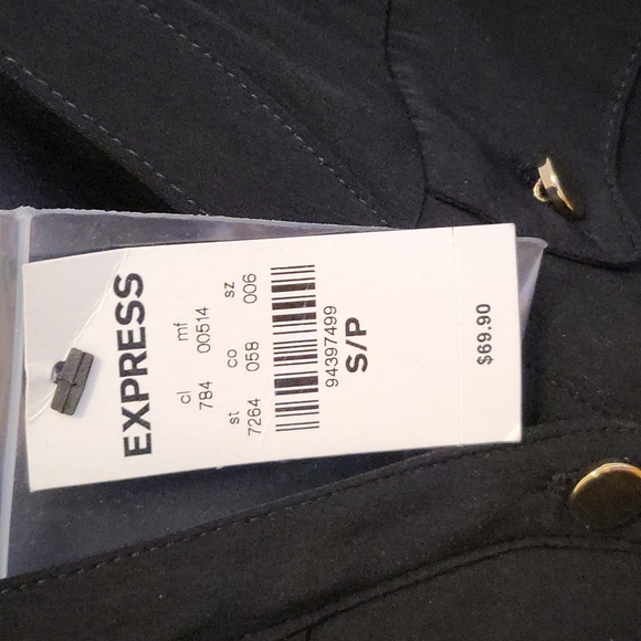 Dress - Picture 4 of 4